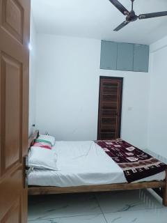 Zeherish Home Stay - Elūr - 0