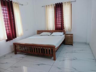 Zeherish Home Stay - Elūr - 6