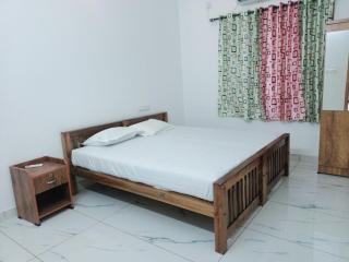 Zeherish Home Stay - Elūr - 5