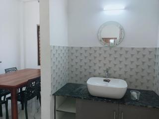 Zeherish Home Stay - Elūr - 2