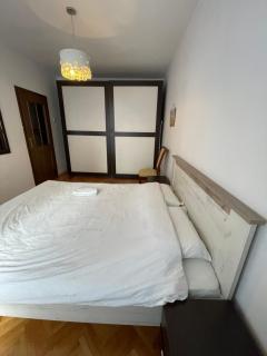 Center Apartment - Rexhep Luci Street - Pristina - 5