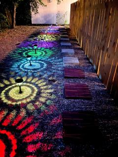 Serene Studio Retreat with Yard - Austin - 3