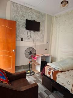 Dormitorio NARIHUALA Jr Junin 263 barrio norte con cocina compartida - Piura - 8
