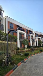 Lake By Apartment - Sauk - 3