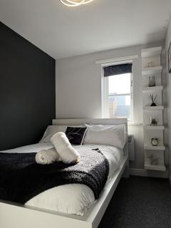 2 Bed Apartment in Greenwich, Free Parking, DLR - Londra - 6
