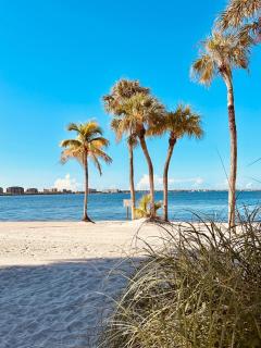 Cape Coral Hideaway - 3