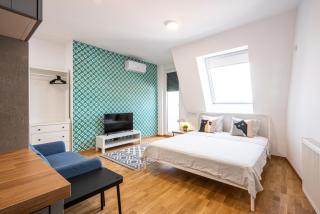 Modern Bright Studio-Free private parking-Fast Wi-Fi - 9