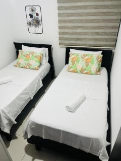 Apartamento Hospital Internacional HIC Universidad Pontificia Bolivariana, Universidad Santo Tomàs, FOSCAL, Aeropuerto - Floridablanca - 8
