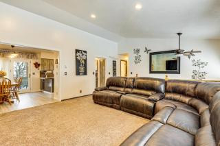 Fenced Yard, Patio Family-Friendly Pocatello Home - Pocatello - 6