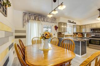 Fenced Yard, Patio Family-Friendly Pocatello Home - Pocatello - 5