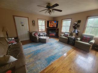 Carrie's Cottage - Rogers - 8