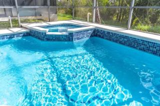 West Haven Pool and Spa Home - 6