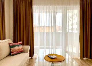 Carpatilor Urban Escape Studio with Free Parking and AC - Brasov - 1