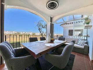 Stunning front line apartment with golf and mountains view - 3