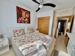 Stunning front line apartment with golf and mountains view - 5