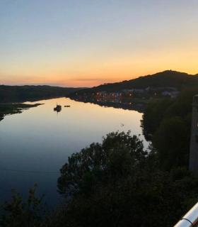 White Heather House Clifden Town Square - 7