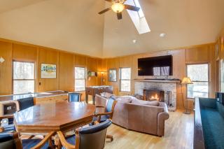 Spacious and Secluded Madison Home Near Dtwn! - Madison - 3