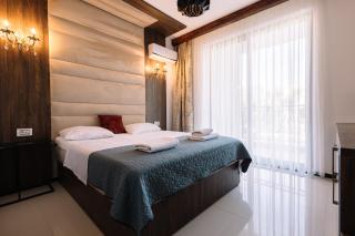 Hotel Platinum Lux - Ulcinj - 1