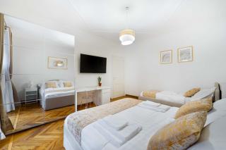 Central Apartment - 10 min to Duomo - Milano - 1