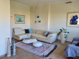 Mansion house with terrace and fantastic view! - Sými - 2