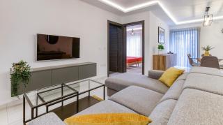 Luxury 2BR Apt just off Sliema Promenade - - 9