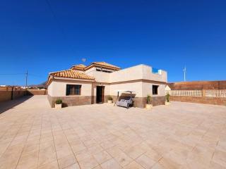 ENJOY House with Large Pool & Jacuzzi - Los Estancos - 7