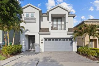 360-7-PC-Large and Luxury Villa - 4