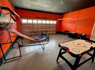 360-7-PC-Large and Luxury Villa - 8