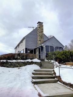 5H Charming Hilltop Farmhouse with Stunning Views & Modern Comforts Near Mountain View Grand Resort - 6