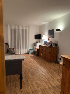Vue mer, balcon, 50m plage & village, au calme - centre ville historique, 2P pour 4 maximum - 7