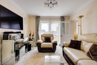Luxury - 4 BHK Semi Detached House - Chelmsford - 1