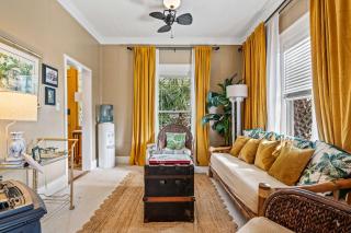 Old Carrabelle Hotel Magnolia Suite - 1