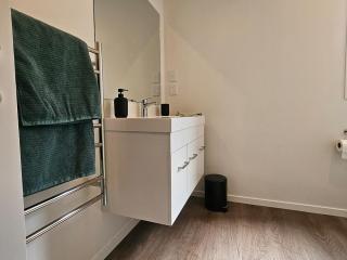 Evolve! Brand new home on Pioneer mins from PN CBD - Palmerston North - 2