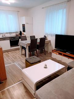 Apartmánový dom Kocka - 1