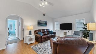 COP26360 - Port Charlotte - 9