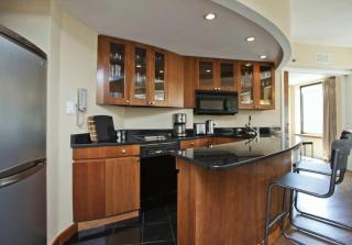 Essex House - 2911 - 8