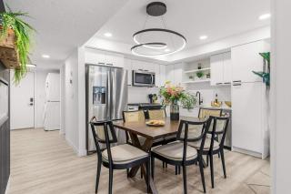 Newly Built 2BR Mountain Escape in DT Canmore! - 9