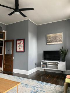 The Honesdale Loft - downtown 3 bedroom - 2