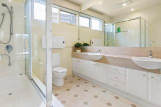 The Tides Coastal Views & Luxe Escape - Rye - 5
