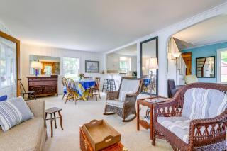 Lakefront Cottage with Covered Porch and Dock! - 2