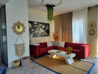 Ikaros Downtown - Lux Apartment - Explore Center by foot - Close to Valaoritou night area & Ladadika - Tessalónica - 1