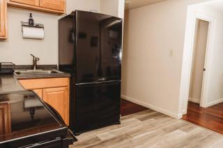 Tranquil Family Home Near BWI Casino Shopping & Fire Pit - 3