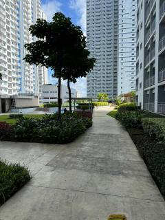 Layan Grass Staycation - Manila - 9