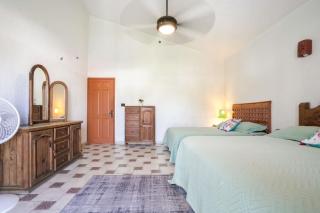 Spacious House with Pool in Lomas de Cocoyoc 3 Bedrooms - Texcalpan - 2