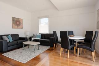 Renovated Homely Home - Newstead - 3