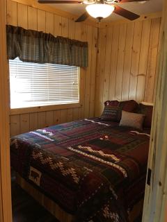 Yogi Bear's Jellystone Park Camp-Resort in Estes Park - 2