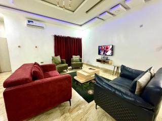 Furnished Apartments Utako District next to Wuse 2 Abuja - Abuja - 0