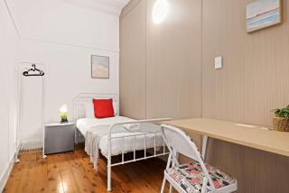 Comfy Single Room - Serene Spot in South Hurstville - Shared Bathroom - Sydney - 0