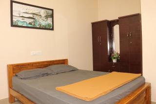 Happy holiday inn service apartment - 9