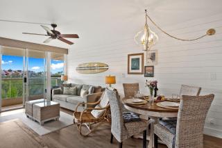 Top 5 Home with King Bed Plus Steps to Beach & Shops - 3